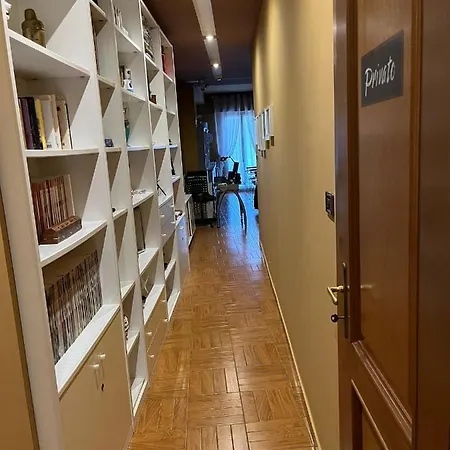 Corso Porta Nuova 39 3*