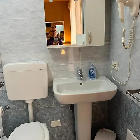 Corso Porta Nuova 39 ゲストハウス ヴェローナ