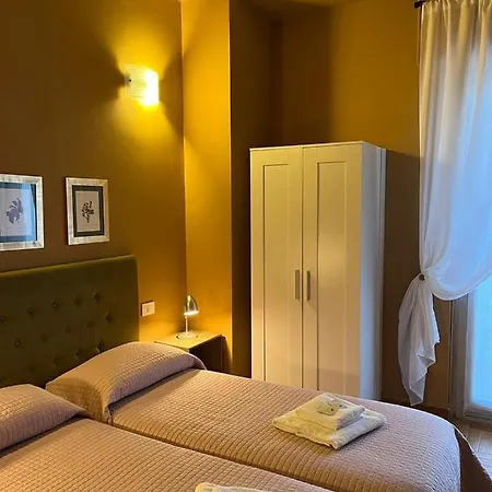 Corso Porta Nuova 39 게스트하우스 베로나