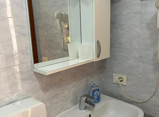 Pensión Corso Porta Nuova 39 3*