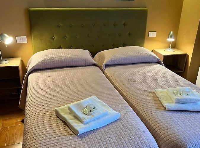 Corso Porta Nuova 39 Pensión 3*